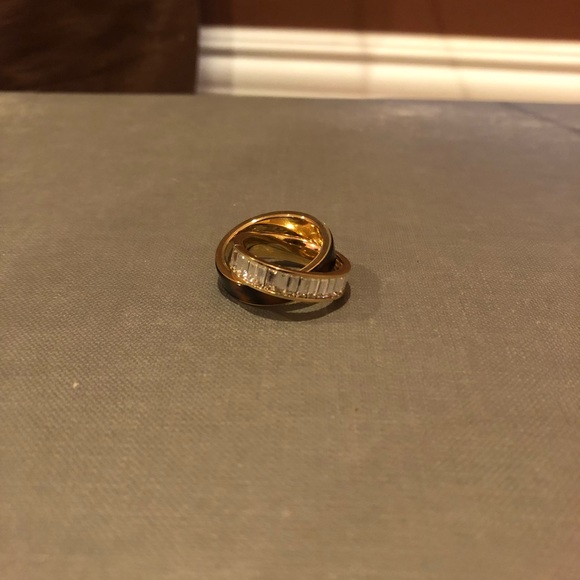 Michael kors tortoise cross ring - Picture 3 of 3